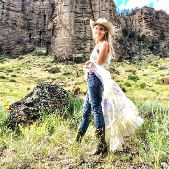 Boho Wedding Dress - Picture 6 of 8